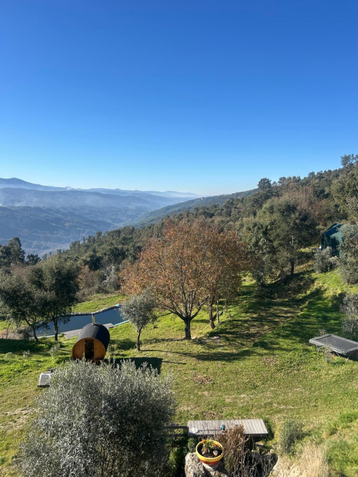 Monkey Tiny Barnhouse With Amazing Views! Villa Folhadosa Exterior foto